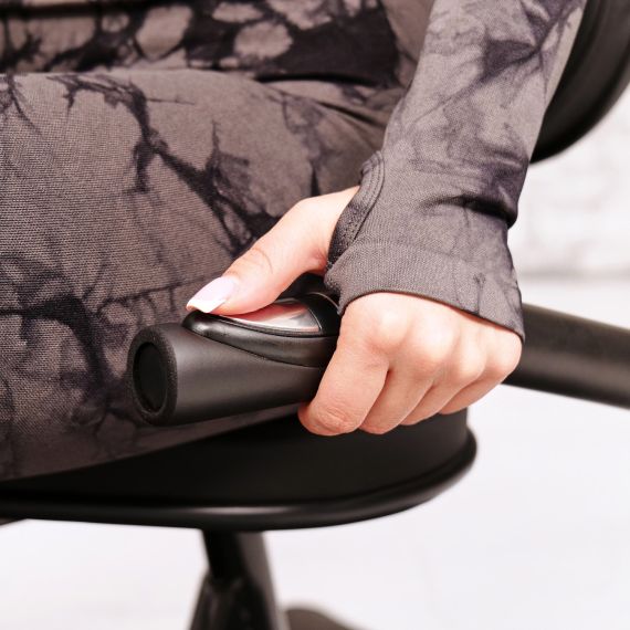 ВЕЛОТРЕНАЖЕР DFC B504R МАГНИТНЫЙ (ЧЕРНЫЙ КОРПУС, ГОЛУБАЯ ПОЛОСА)