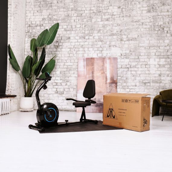 ВЕЛОТРЕНАЖЕР DFC B504R МАГНИТНЫЙ (ЧЕРНЫЙ КОРПУС, ГОЛУБАЯ ПОЛОСА)