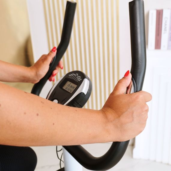 ВЕРТИКАЛЬНЫЙ ВЕЛОТРЕНАЖЕР DFC KONDITION 8504