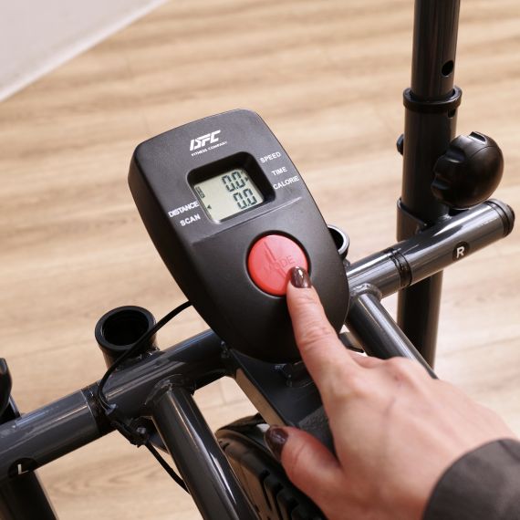 ЭЛЛИПТИЧЕСКИЙ ТРЕНАЖЕР DFC E8.2A