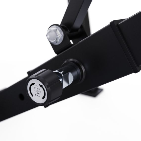 СКАМЬЯ СО СТОЙКАМИ ПОД ШТАНГУ DFC GORILLA ЧЕРНАЯ, С ПАРТОЙ ДЛЯ БИЦЕПСА