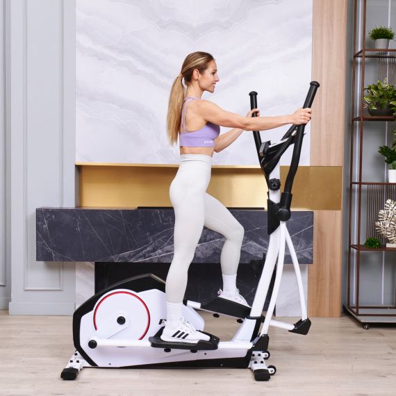 ЭЛЛИПТИЧЕСКИЙ ТРЕНАЖЕР DFC POMT