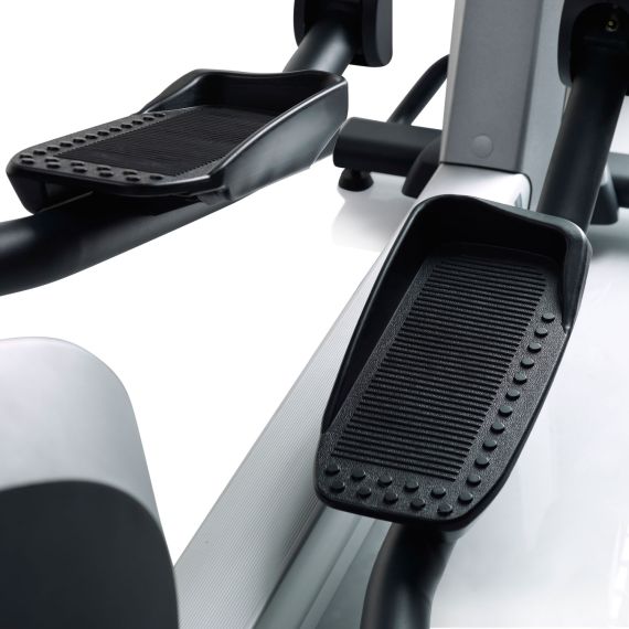 ЭЛЛИПТИЧЕСКИЙ ТРЕНАЖЕР FREEMOTION E10.6