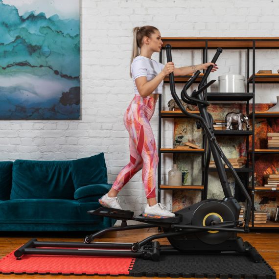 ЭЛЛИПТИЧЕСКИЙ ТРЕНАЖЕР DFC E6710T