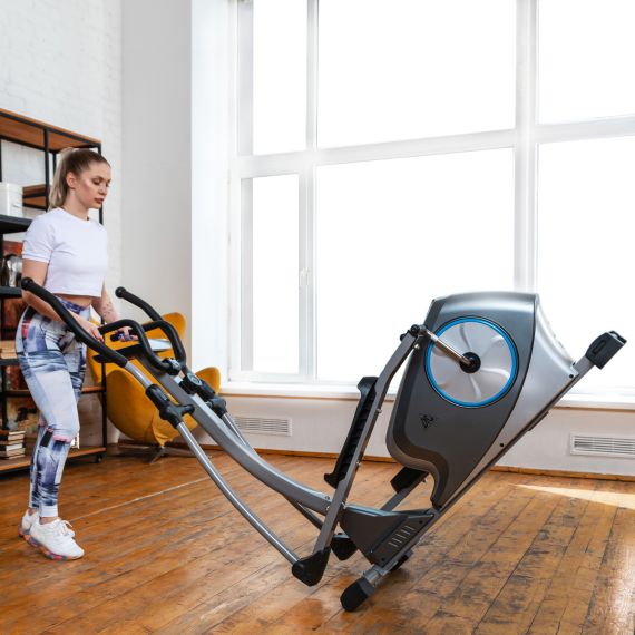 ЭЛЛИПТИЧЕСКИЙ ТРЕНАЖЕР DFC E606H