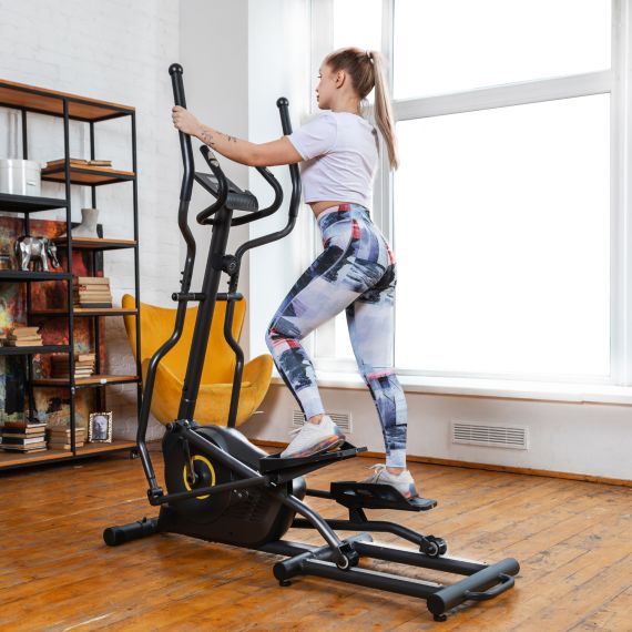 ЭЛЛИПТИЧЕСКИЙ ТРЕНАЖЕР DFC E6700T