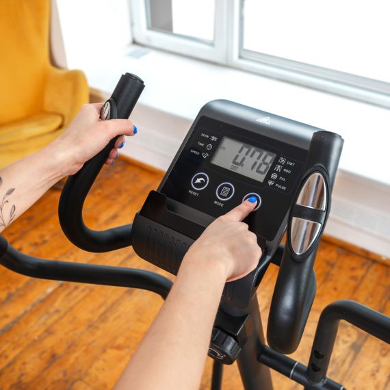 ЭЛЛИПТИЧЕСКИЙ ТРЕНАЖЕР DFC E6700T