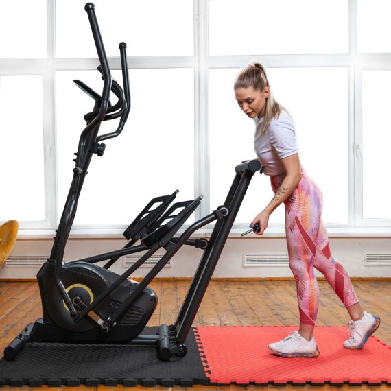 ЭЛЛИПТИЧЕСКИЙ ТРЕНАЖЕР DFC E6710T