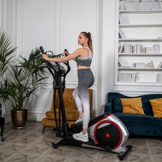 ЭЛЛИПТИЧЕСКИЙ ТРЕНАЖЕР DFC E8732HP